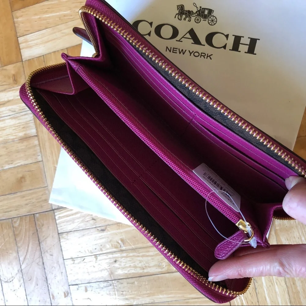 Coach Magenta Zip Around Leather Wallet - Picture 4 of 4